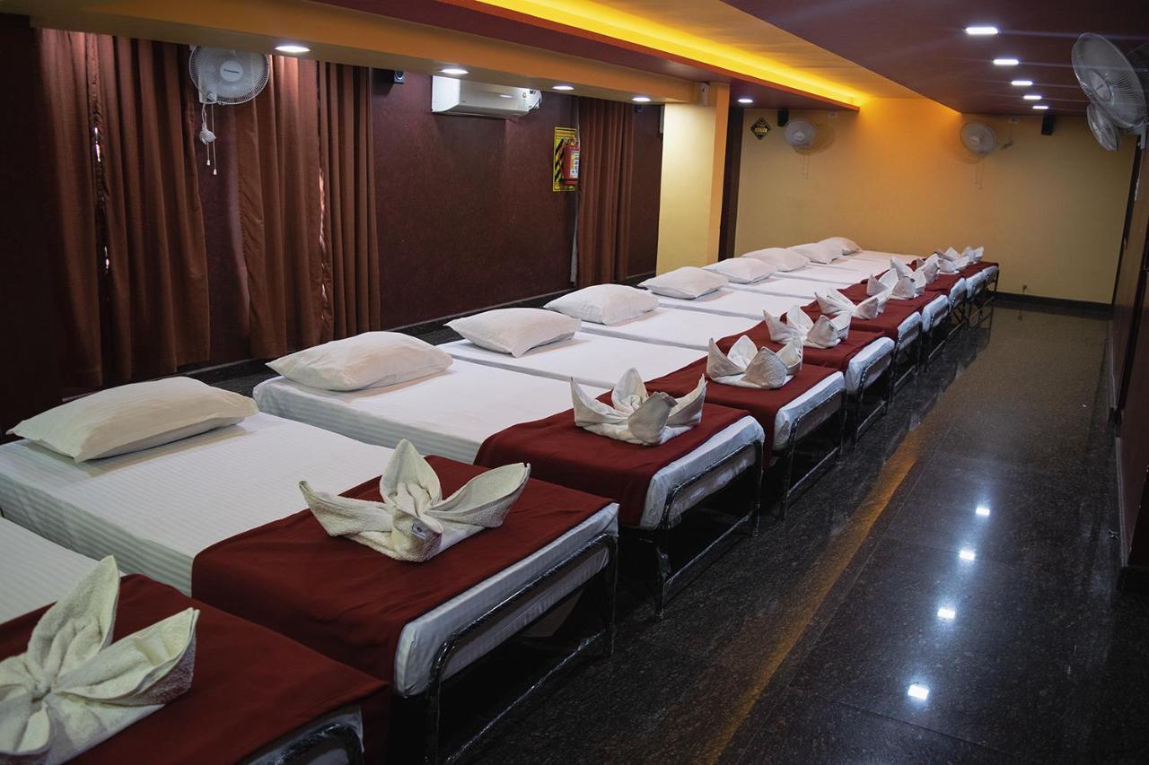 Hotel Lotus Madurai Εξωτερικό φωτογραφία